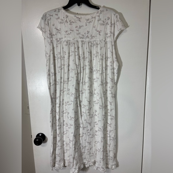 Eileen West Women’s Floral Lovely Cottage Cap Sleeve Nightgown Gown Ruffle Sz XL - Picture 12 of 14